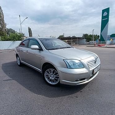 Toyota Avensis: 2004 г., 1.8 л, Автомат, Бензин, Седан