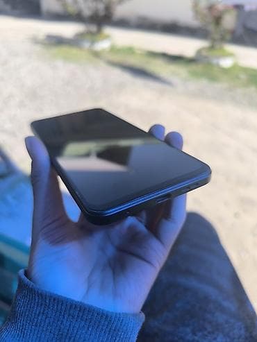 продаю телефоны: Смартфон с чехлом под ка - Экран с тонкими рамками, фронтальная — 3