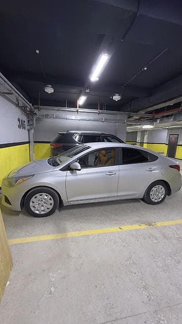 Hyundai Accent: 2018 г., 1.6 л, Автомат, Бензин, Седан — 4