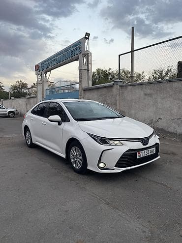 byd leopard: Toyota Corolla: 2022 г., 1.8 л, Автомат, Гибрид, Седан — 1