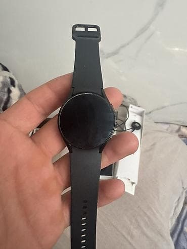galax: Смарт-часы Samsung Galaxy Watch 4 40mm(серия с круглым корпусом), цвет — 1
