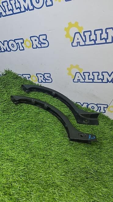 key maker: Mercedes-Benz S320 w140 1996 г. накладки креплений багажника — 1