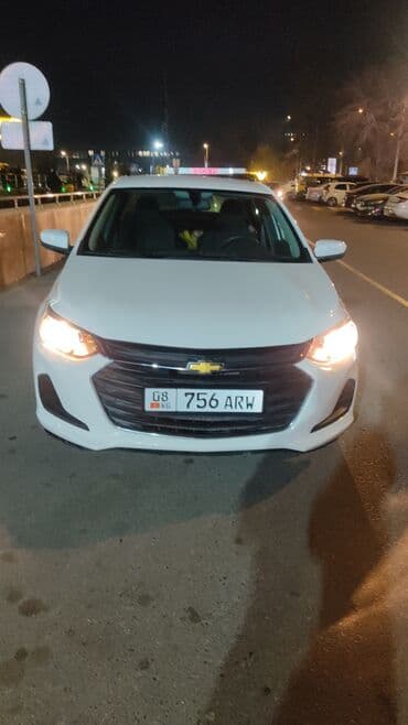 очень нужны: Chevrolet : 2020 г., 1 л, Бензиновая, Седан — 4