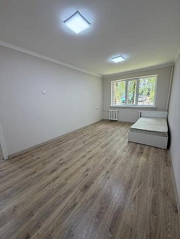 2 бөлмө, 44 м², 10-мкр 104-серия, 1 кабат, Жаңы ремонт