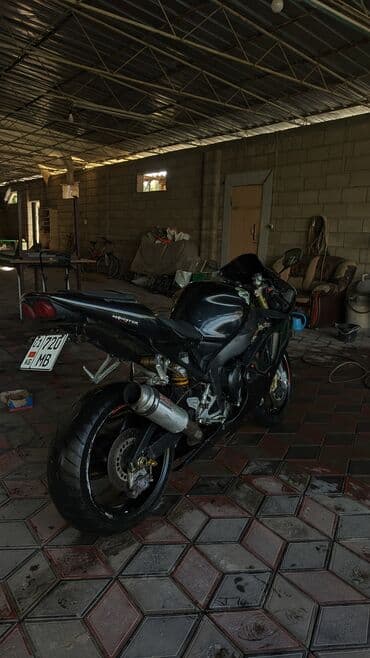 мотоциклы цены бу: Спортбайк Yamaha, 1000 куб. см, Бензин, Чоңдор үчүн, Колдонулган — 2