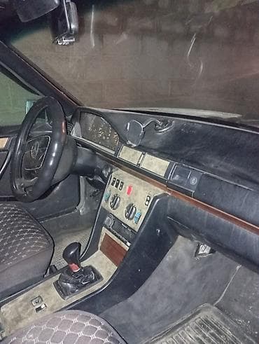обмен 124: Mercedes-Benz W124: 1994 г., 2 л, Механика, Бензин, Универсал — 4