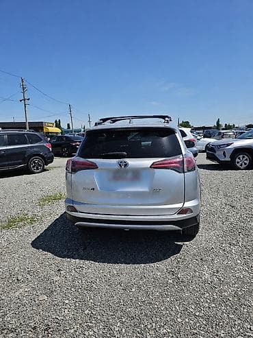 camry 80: Toyota RAV4: 2018 г., 2.5 л, Автомат, Бензин, Кроссовер — 3