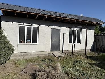 дом барачного типа: Продается частный дом с участком и хозпостройками. - Кирпичный жилой — 4