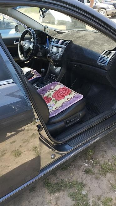 lexus 2021: Honda Accord: 2004 г., 2 л, Механика, Бензин, Седан — 5