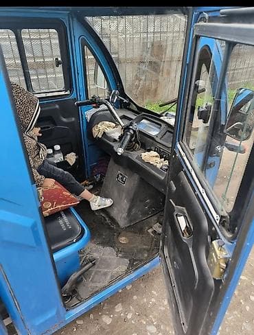 bmb 39: Легкий грузовик, Стандарт — 3