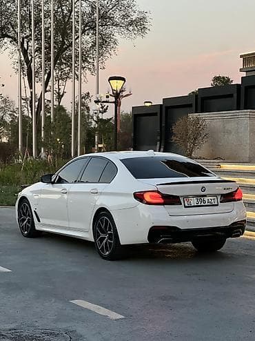 Транспорт: BMW 5 series: 2021 г., 2 л, Автомат, Гибрид, Седан — 3