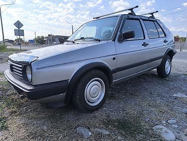 Унаа сатуу: Volkswagen Golf: 1987 г., 1.8 л, Кол менен иштөөчү, Бензин, Хетчбек — 4