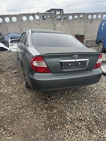 тайота в: Toyota Camry: 2003 г., Седан — 4