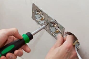 цены на электромонтажные работы в бишкеке: Электрик | Установка счетчиков, Демонтаж электроприборов, Монтаж выключателей Больше 6 лет опыта — 1