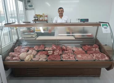 манекены для головных уборов: Для мяса, мясных изделий — 1