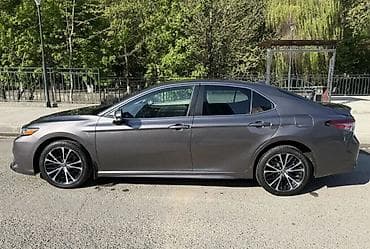 Toyota: Toyota Camry: 2019 г., 2.5 л, Автомат, Седан — 8