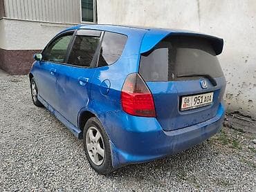 стекло на хонда фит: Honda Fit: 2003 г., 1.5 л, Вариатор, Бензин, Хэтчбэк — 3