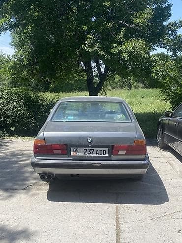 BMW: BMW 7 series: 1990 г., 3 л, Механика, Бензин, Седан — 4