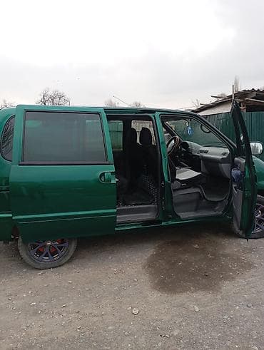 4a fe: Nissan Serena: 2000 г., 1.6 л, Механика, Бензин, Минивэн — 9