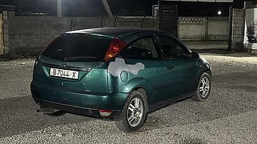 арзан машине: Ford Focus: 1999 г., 1.6 л, Кол менен иштөөчү, Бензин, Хетчбек — 3