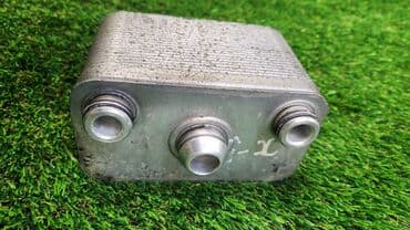 n62: Масляный радиатор BMW 2005 г., Б/у, Оригинал, Германия — 5