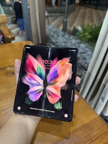 раскладные кнопочные телефоны: Samsung Galaxy Z Flip 3 5G, Колдонулган, 256 ГБ, түсү - Кара — 3