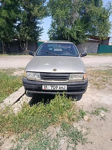 купить трактор мтз из европы: Opel Vectra: 1992 г., 1.8 л, Механика, Бензин, Седан — 1