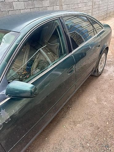 Audi A6: 1998 г., 2.4 л, Механика, Седан
