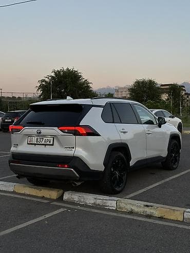 таета аристо: Toyota RAV4: 2023 г., Автомат, Гибрид, Кроссовер — 6