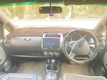 fort focus: Honda Fit: 2002 г., 1.3 л, Автомат, Бензин, Хэтчбэк — 3