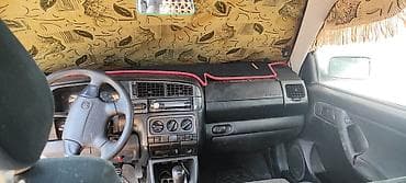 audi 80: Volkswagen Golf: 1994 г., Механика, Хэтчбэк — 8