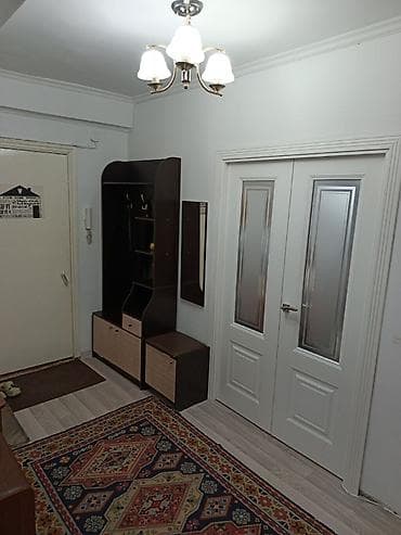 Недвижимость: 4 комнаты, 100 м², 5 этаж — 8