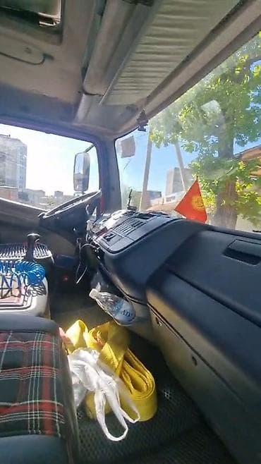 ez 30: Эвакуатор, Mercedes-Benz, 1999 г., Прямая — 10