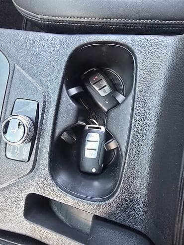 ключки: Ssangyong Tivoli: 2019 г., Кроссовер — 2