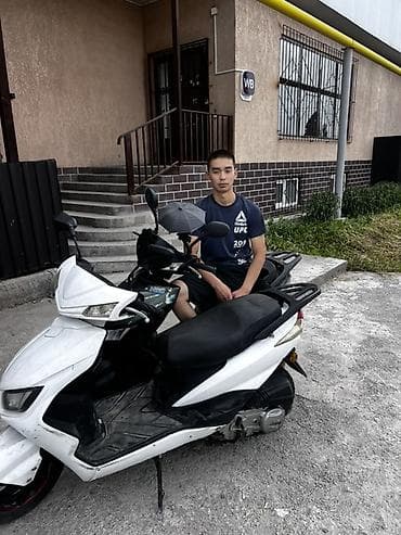 m max: Тип скутера M8, 150 куб. см, Бензин, Б/у — 10