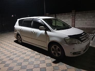 Toyota: Toyota Ipsum: 2002 г., Минивэн — 6