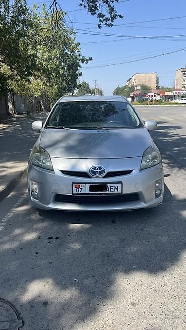 corolla e120: Toyota Prius: 2010 г., Гибрид, Хэтчбэк — 1