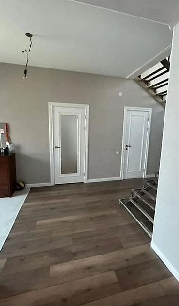 Үйлөр: 🏡 Продается уютный двухэтажный дом в ж/м Кок-Жар 📍 ул. Кок-Жайык — 6