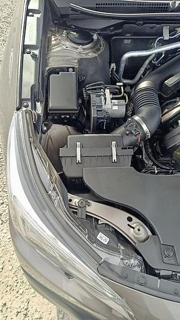 shadow line: Subaru Outback: 2022 г., 2.5 л, Бензин, Универсал — 9