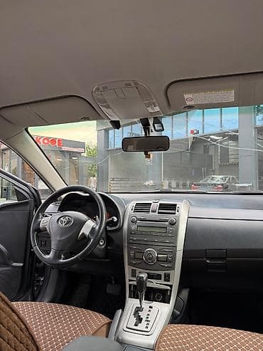 Toyota Corolla: 2008 г., 1.6 л, Автомат, Бензин, Седан — 8