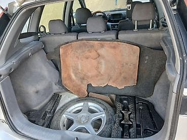 аудио адаптер: Nissan Almera Tino: 2005 г., 1.8 л, Механика, Бензин, Хэтчбэк — 5