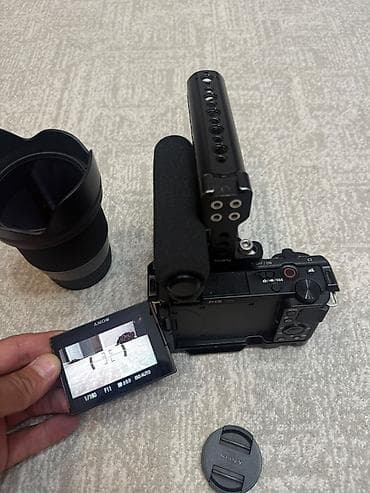 16 max: Комплект для видеосъёмки на базе Sony ZV‑E10 (4K) Состав: - Камера — 2