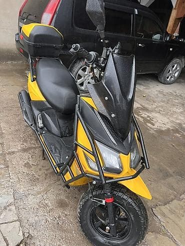 Мототехника: Скутер түрү 150 куб. см, Бензин — 4