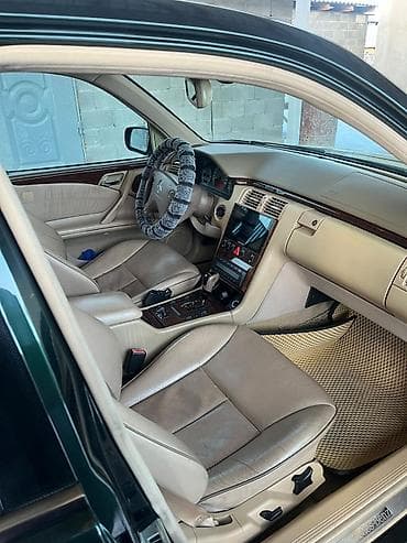infiniti qx56: Mercedes-Benz E-Class: 1999 г., Автомат, Бензин, Седан — 4
