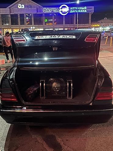 r16 audi: Mercedes-Benz E-Class: 2000 г., 3.2 л, Автомат, Бензин, Седан — 6