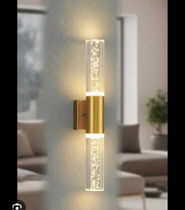 бра на стену: Настенный светильник с двумя прозрачными акриловыми плафонами в форме — 1