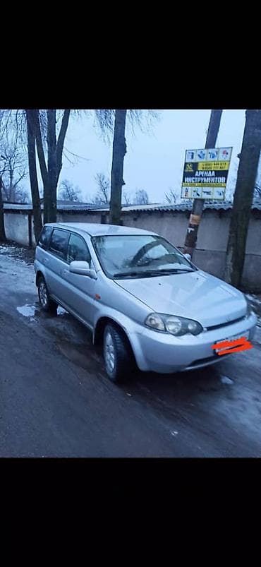 Унаа: Honda HR-V: 2000 г., 1.6 л, Кол менен иштөөчү, Бензин, Кроссовер — 1