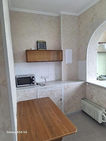 105: 1 комната, 34 м², Аламедин-1 мкр 105 серия, 4 этаж, Старый ремонт — 4