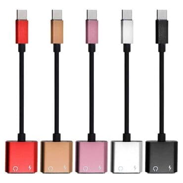 адаптер для наушников: Адаптер Type-C на 3.5 Jack (female) + Type C (female). В наличии — 1