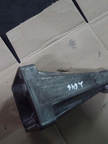 кулиса механика: Mercedes двигатель 646 крепление двигателя подушка дроссельная — 2